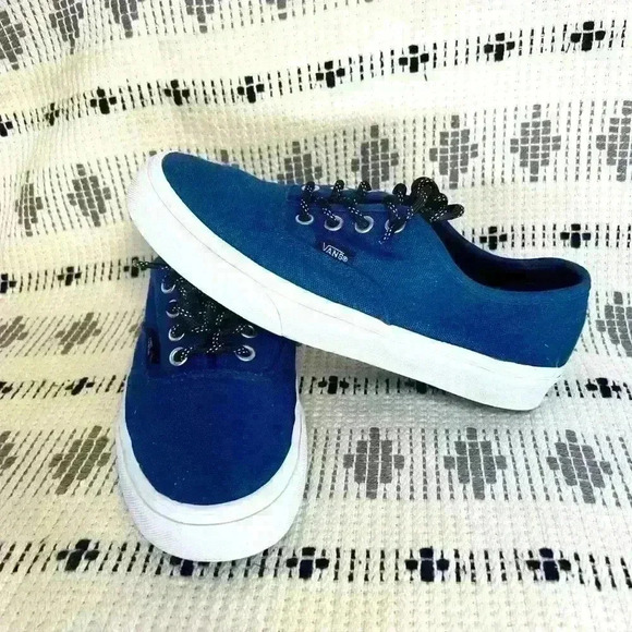 Vans Authentic Skate Shoes, Blue, Men’s size 6, Women’s Size 7.5 - Picture 1 of 7
